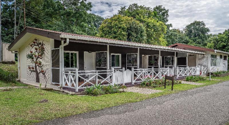 Sutera Sanctuary Lodges At Poring Hot Springs Ranau Habitación foto